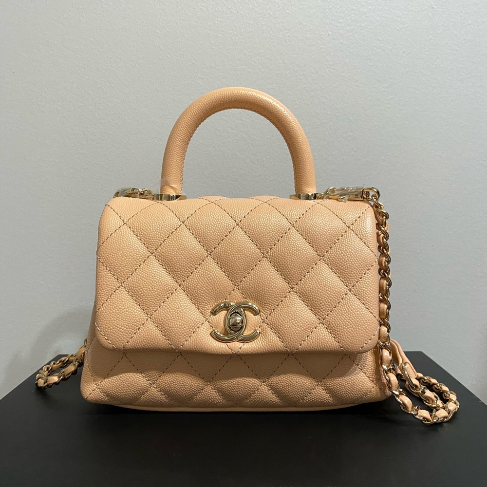 ❌SOLD ❌ Chanel 🧡 extra mini coco handle